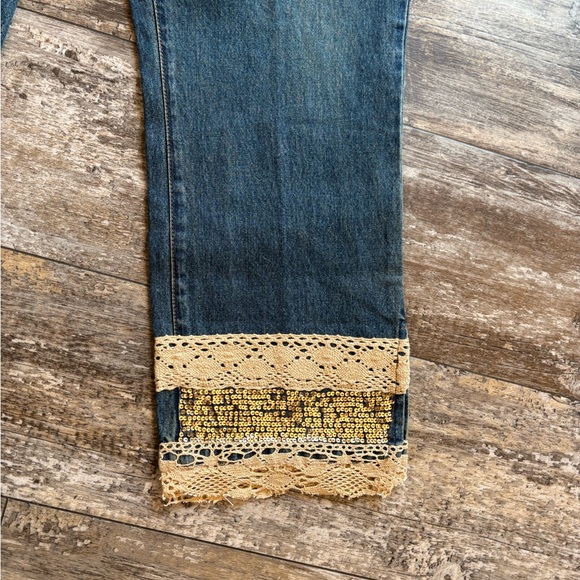 Vintage Jeanology Lace & Sequin Cuff Jeans | Women’s Size 14 Boho Denim - Picture 3 of 7
